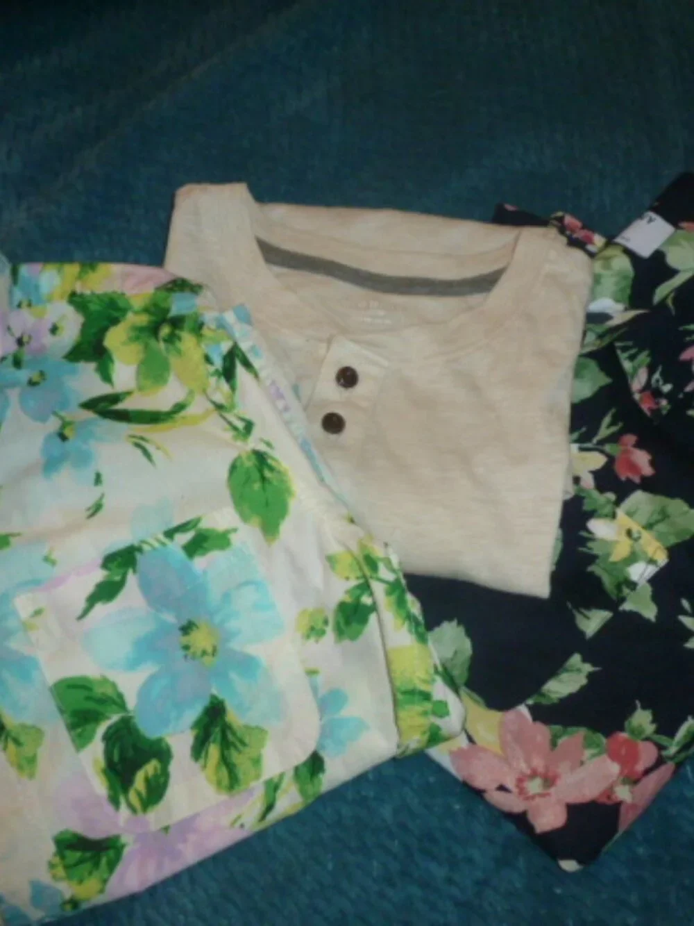 Bundle of 2 Boys Old Navy Tropical Floral Button-Down Short Sleeve Shirts + FREE